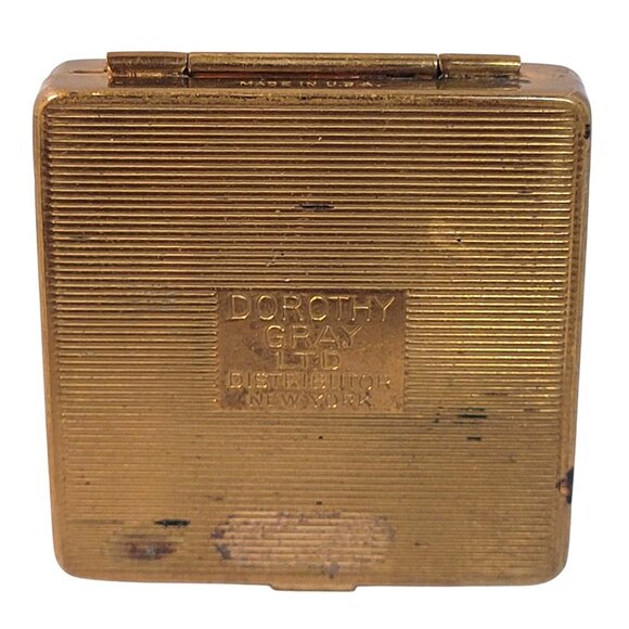 Dorothy Gray Rouge Brass Tone Alligator Buckle Design Compact 1950s Puff & Rouge - Picture 6 of 8